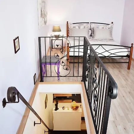 Lavender Cozy & Lovely 17 * Split