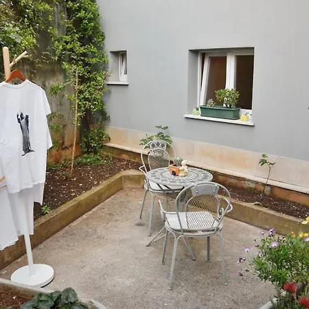 Daire Lavender Cozy & Lovely 17 Split